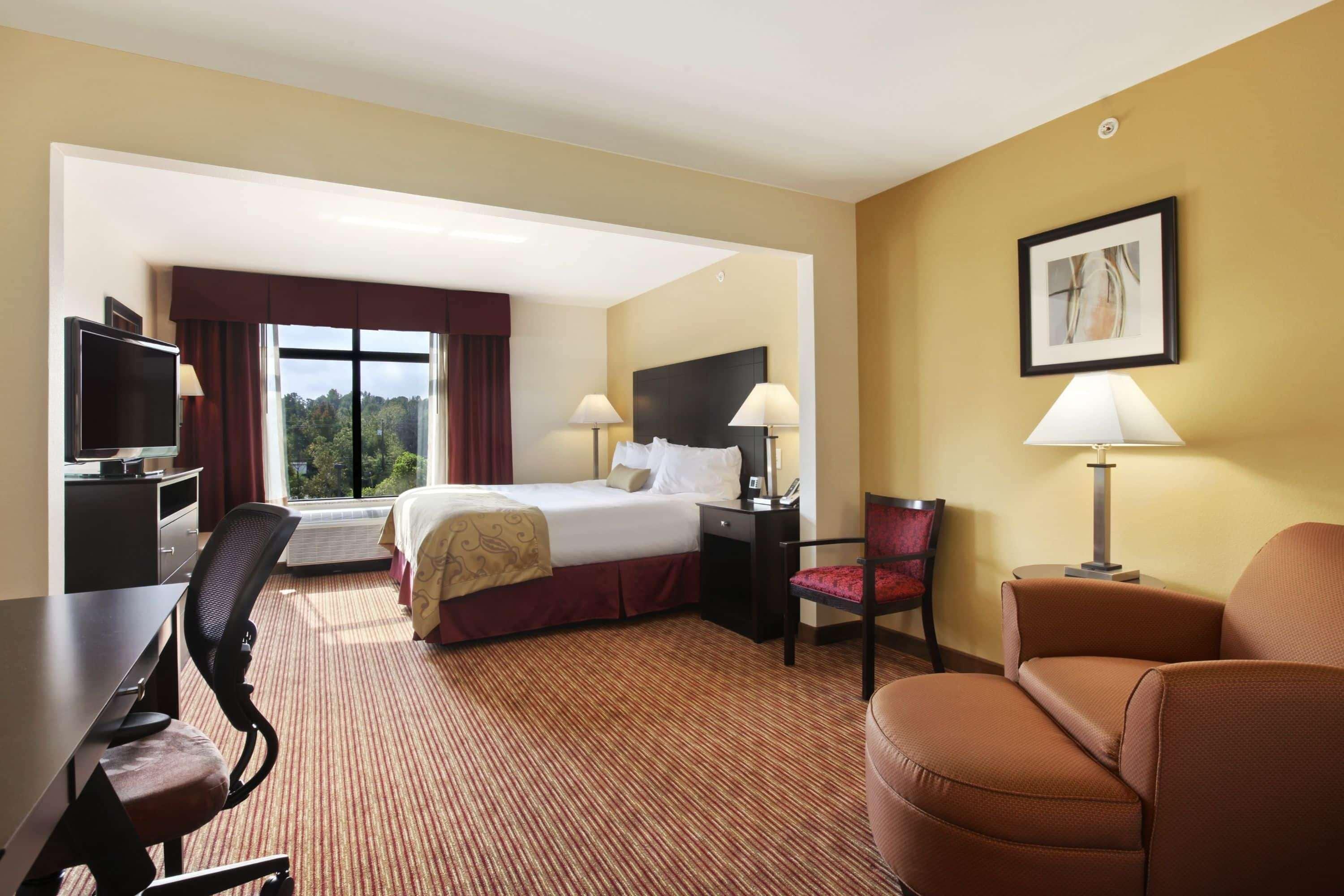 Wingate By Wyndham State Arena Raleigh/Cary Hotel Экстерьер фото