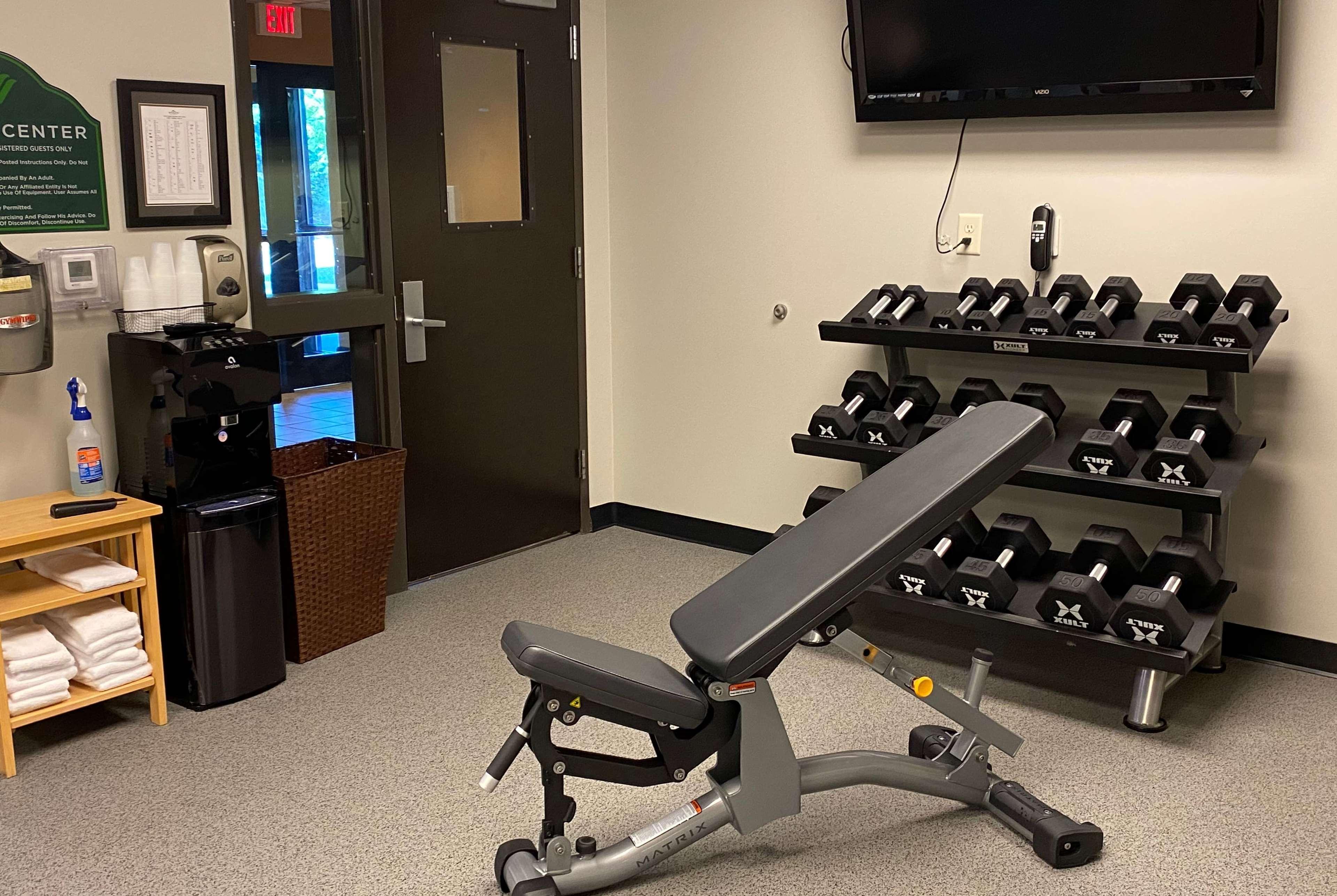 Wingate By Wyndham State Arena Raleigh/Cary Hotel Экстерьер фото